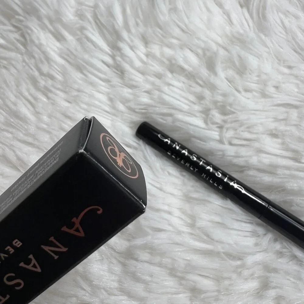 Anastasia Beverly Hills Darkside Waterproof Gel Liner Black Retractable Pencil
